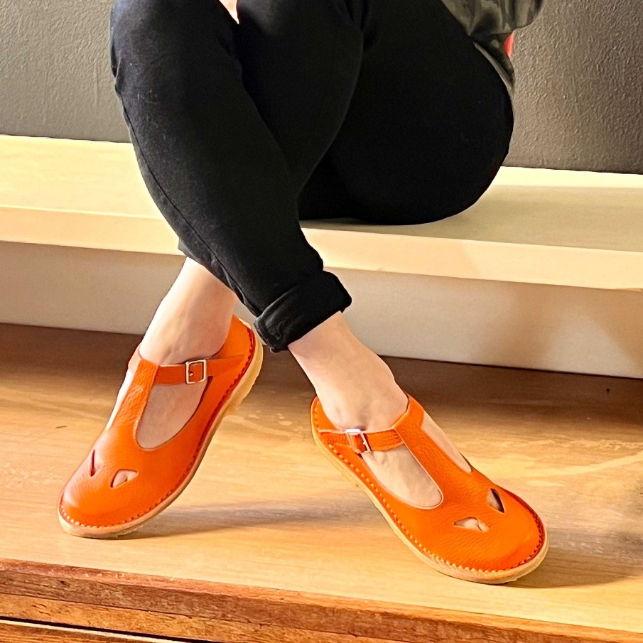 New La Gatta Con Gli Stivali Paturnia Orange Bebe With Handcrafted Orange Leather Eyes